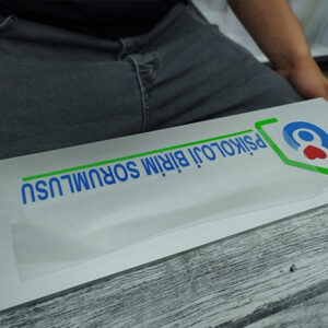 Alüminyum kapı isimlikleri