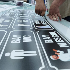 Dekota kapı isimlikleri