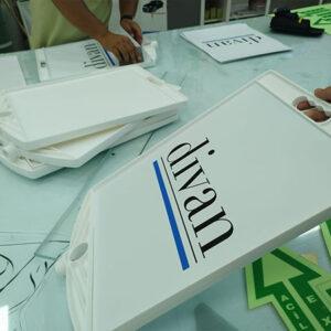 Vidalı duba başlıkları